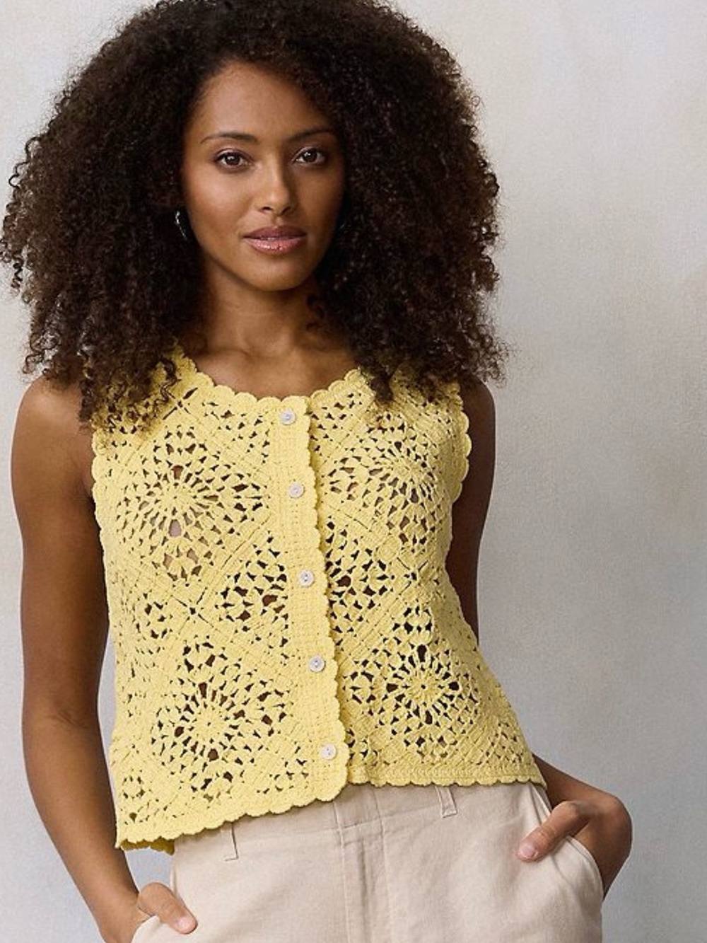NWT LC Lauren Conrad Women Crochet Button-Front Vest S